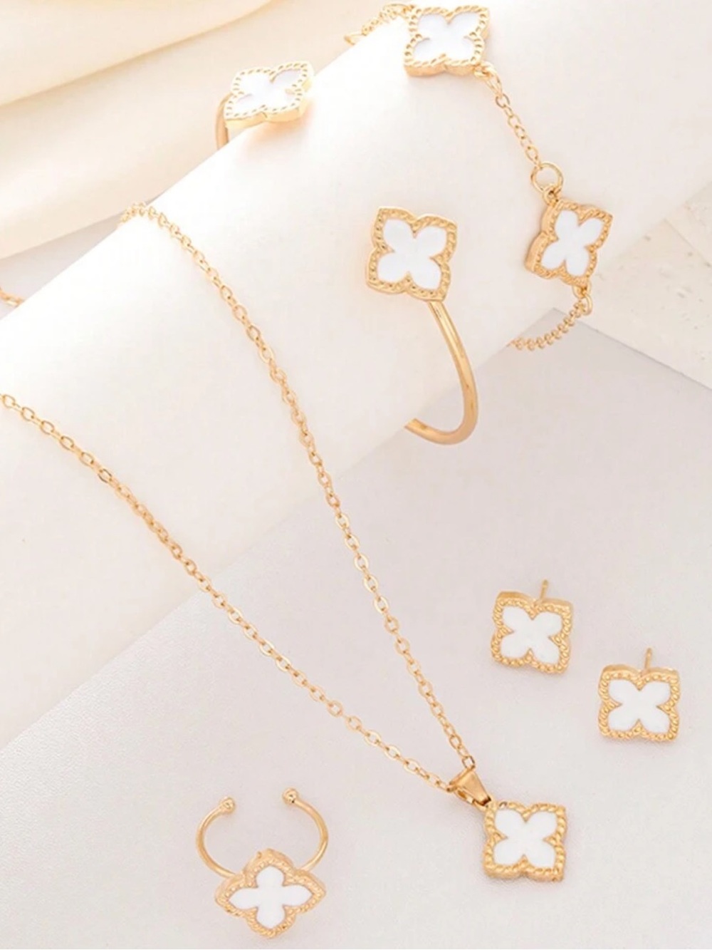 Gold & White Clover Pendant Necklace - Elegant Women’s Jewelry